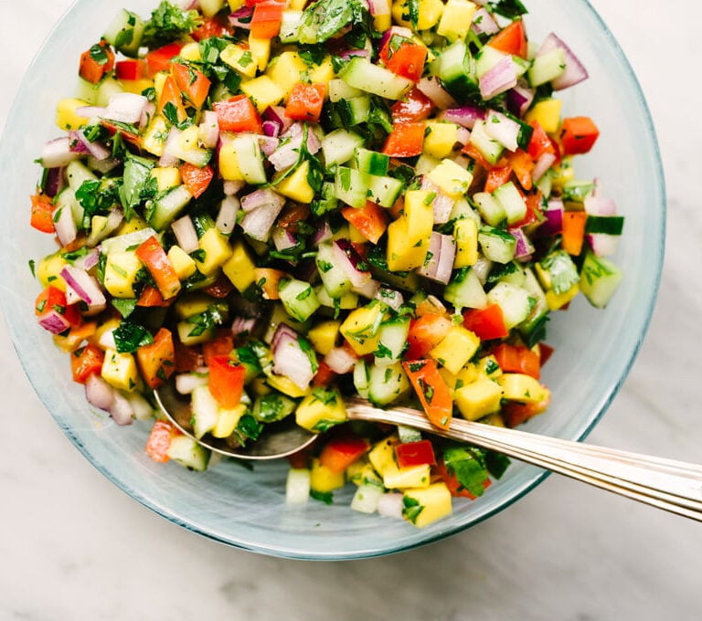 Receta de enlsalada de Salmón, mango y pepino